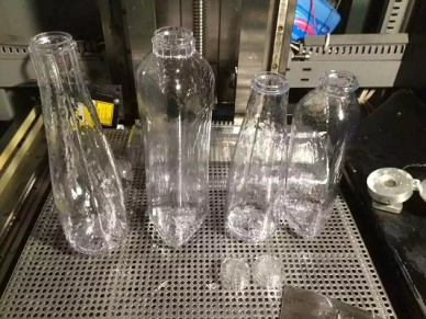 利用SLA光固化3D打印機打印手板模型&mdash;&mdash;全透明3D打印手板